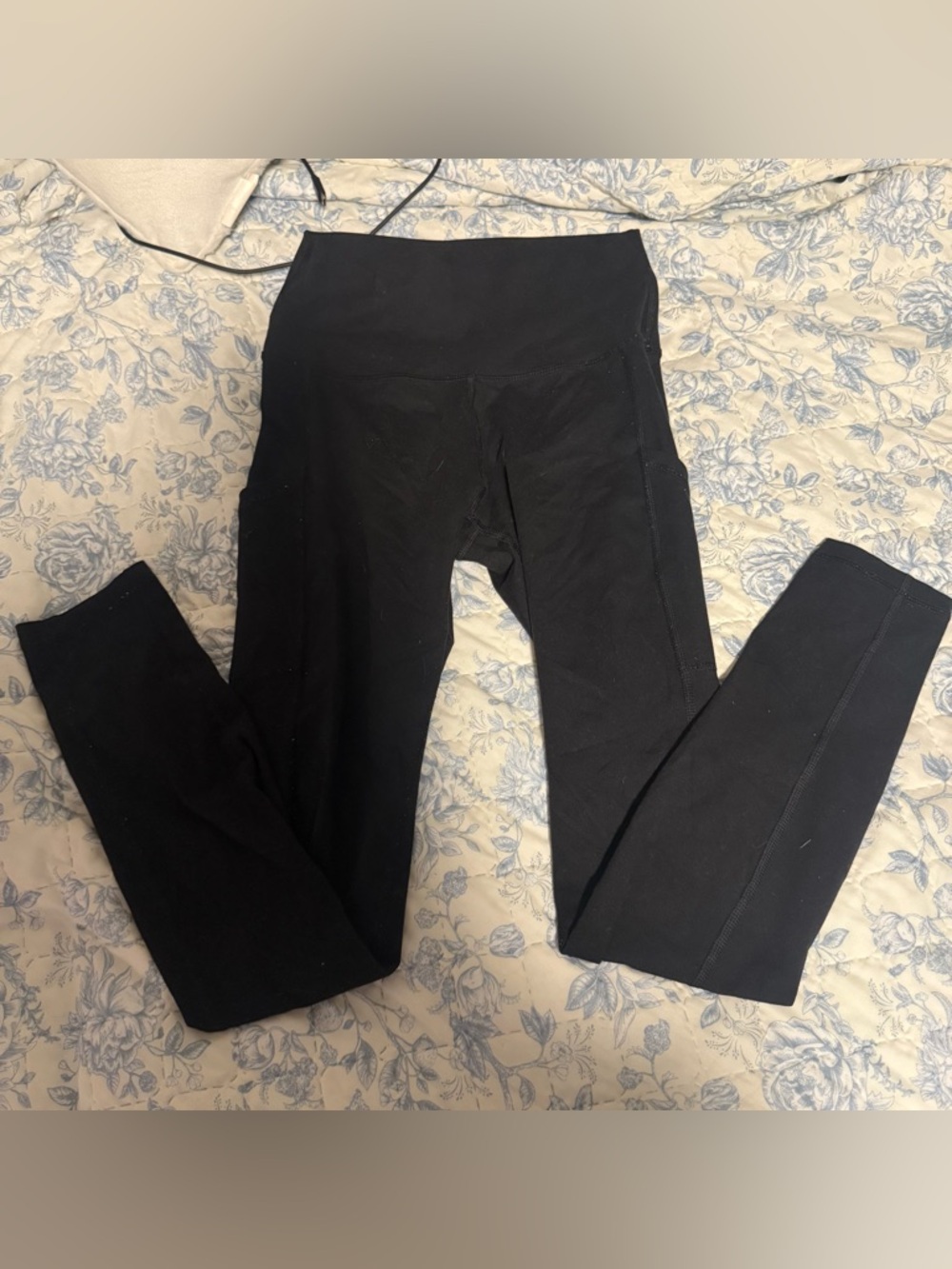 aerie Offline by Aerie Black High-Rise Hugger Leggings